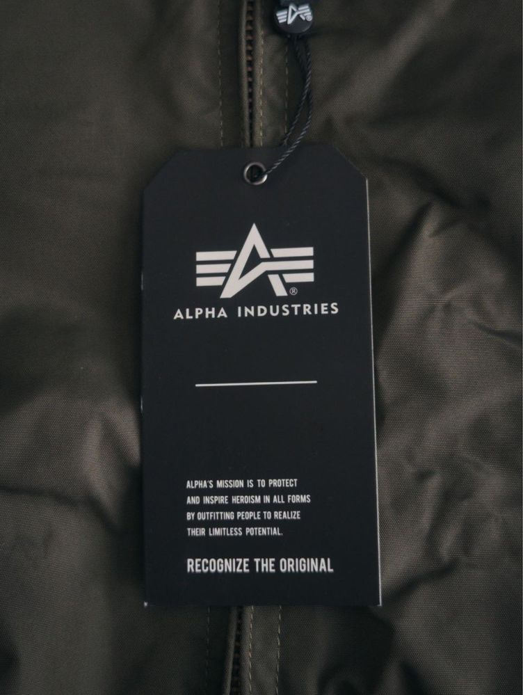 Куртка-бомбер Alpha Industries MA-1