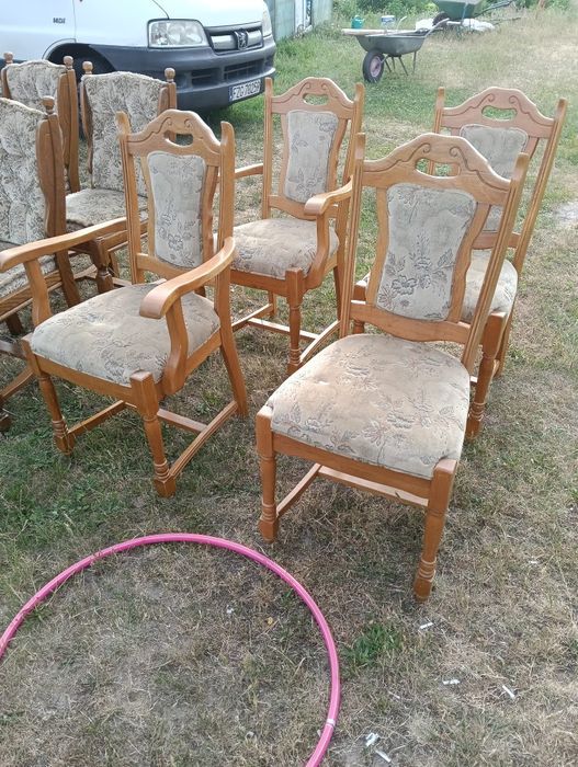 Sprzedam krzesła dębowe