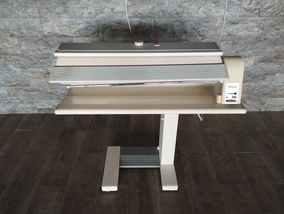 Calandra de roupa Miéle