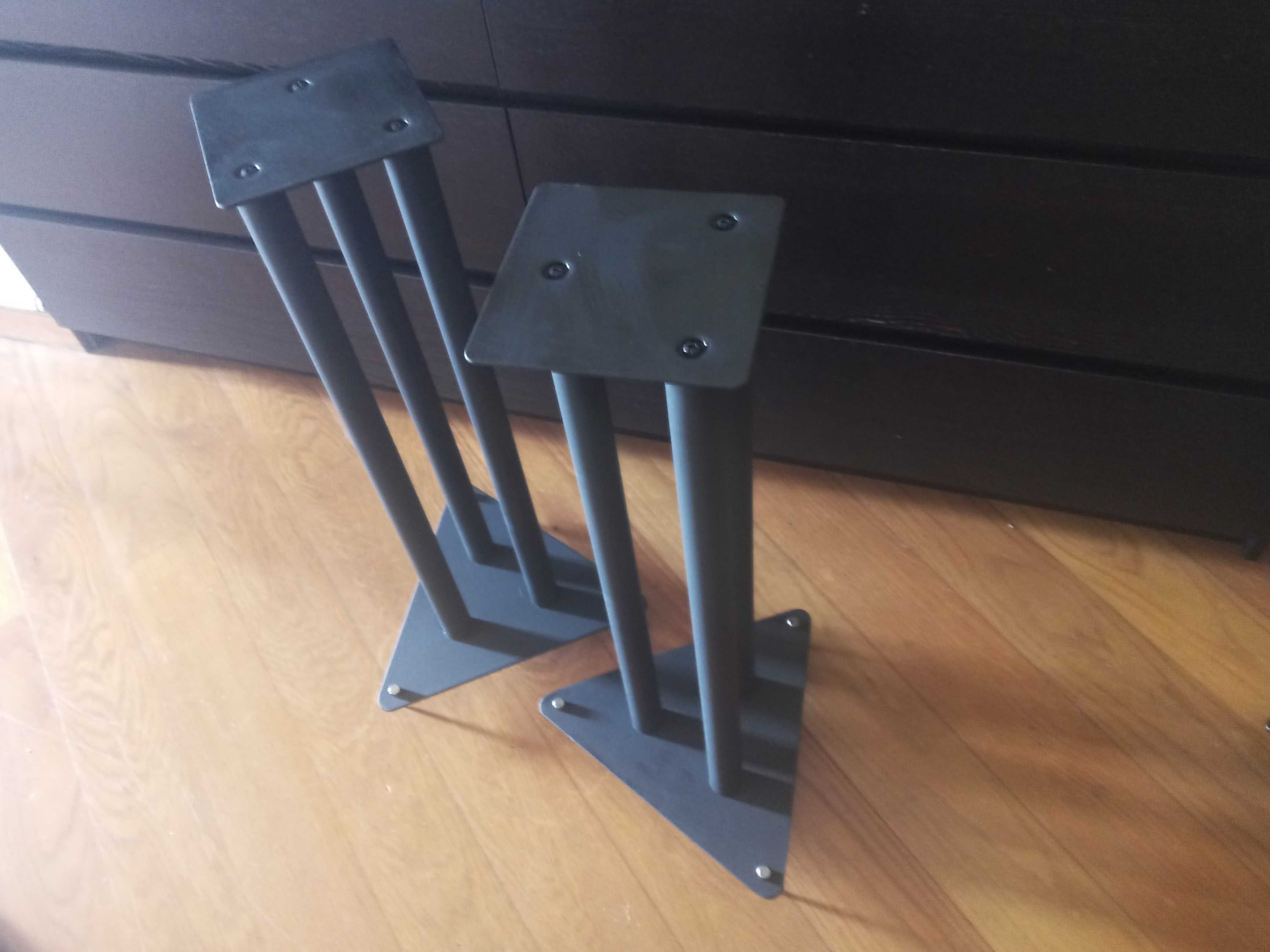 Suportes para colunas 60cm com spiks