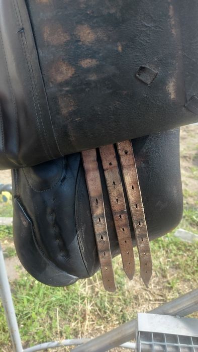 Сідло на коня седло на коня конное седло