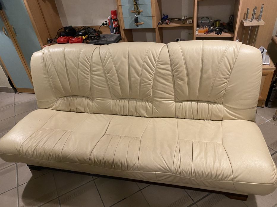 Skórzana sofa z fotelami
