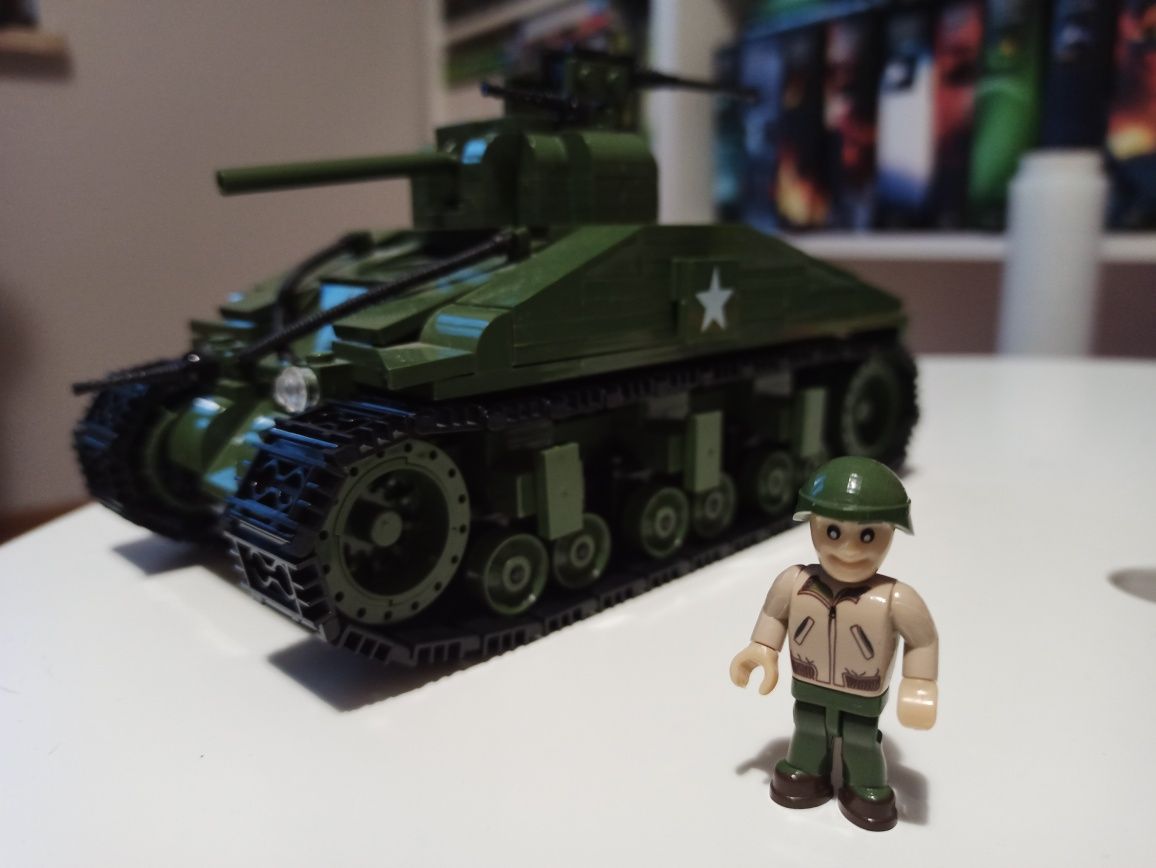 Cobi Small Army czołg Sherman oraz Jeep Willys