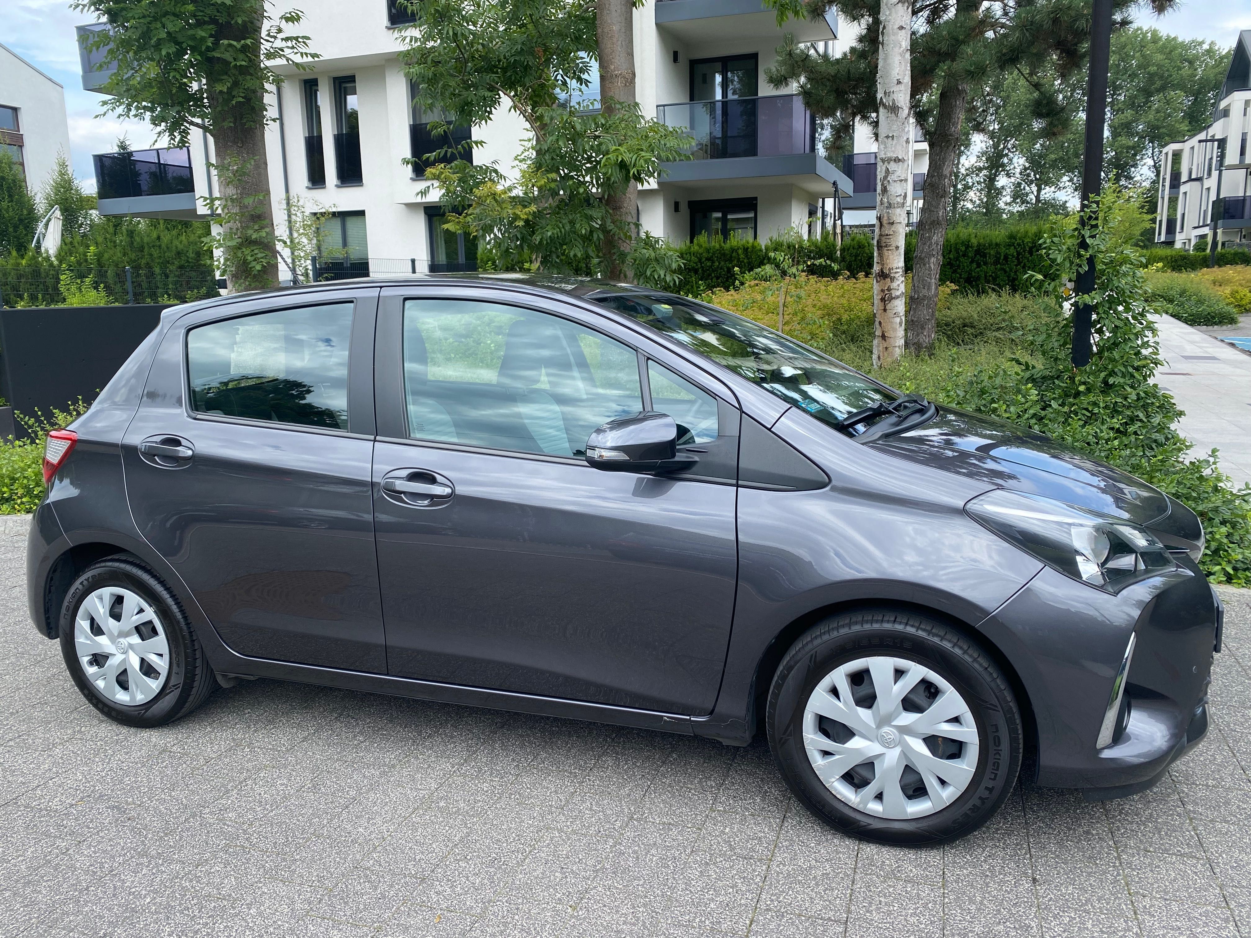 TOYOTA YARIS , automat, pierwszy własciel, salon Polska, ASO