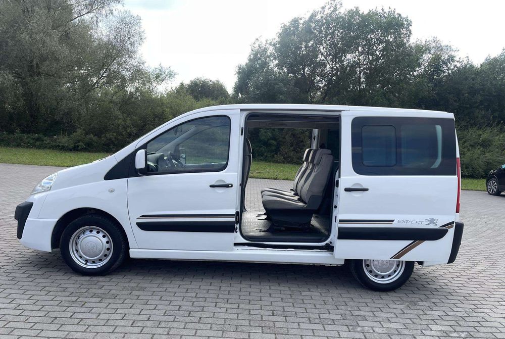 Peugeot Expert 2011