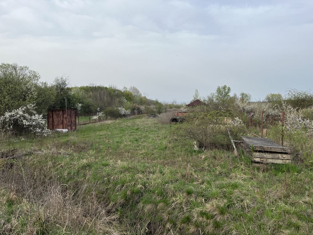 Продам земельну ділянку с Нижній Коропець