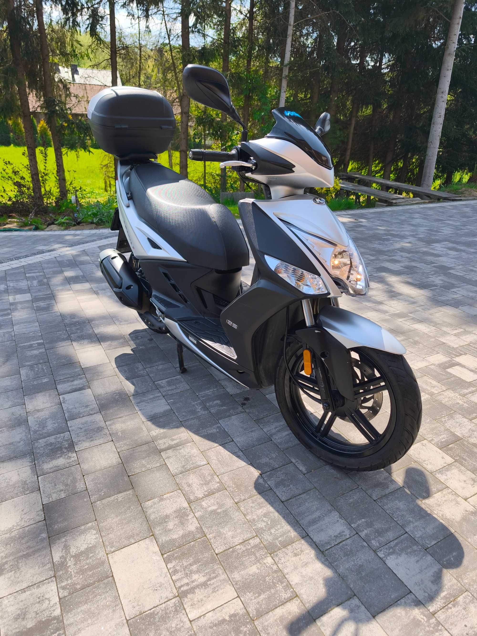 Sprzedam Skuter Kymco Agility 16+ 125 cm³ – 2022
