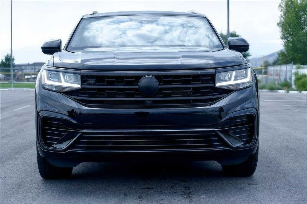 Volkswagen Atlas Cross Sport S      2020