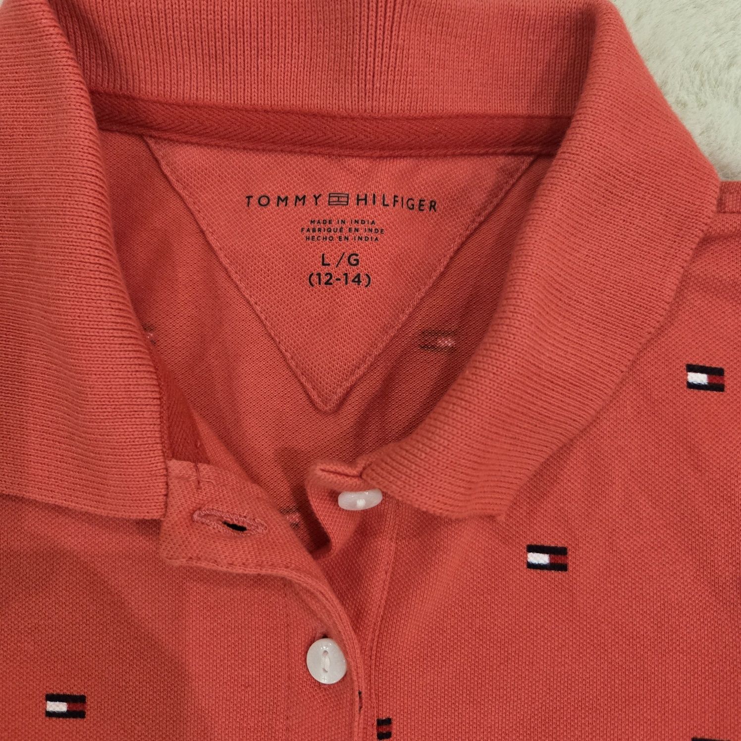 Camisola Tommy Hilfiger Tamanho 13-14 anos