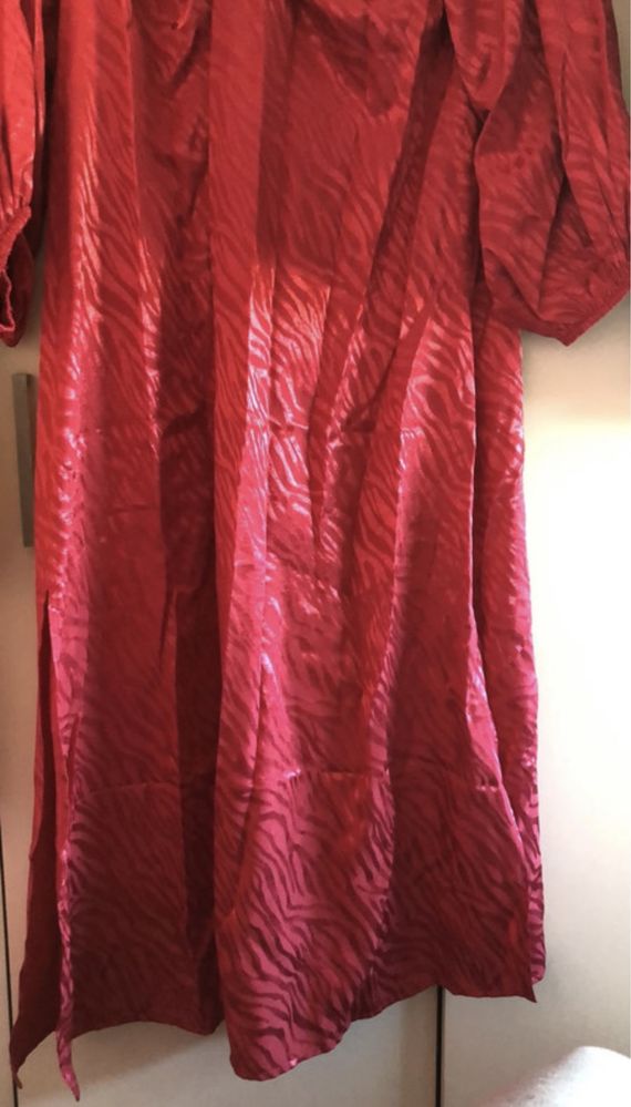 Vestido NOVO vermelho