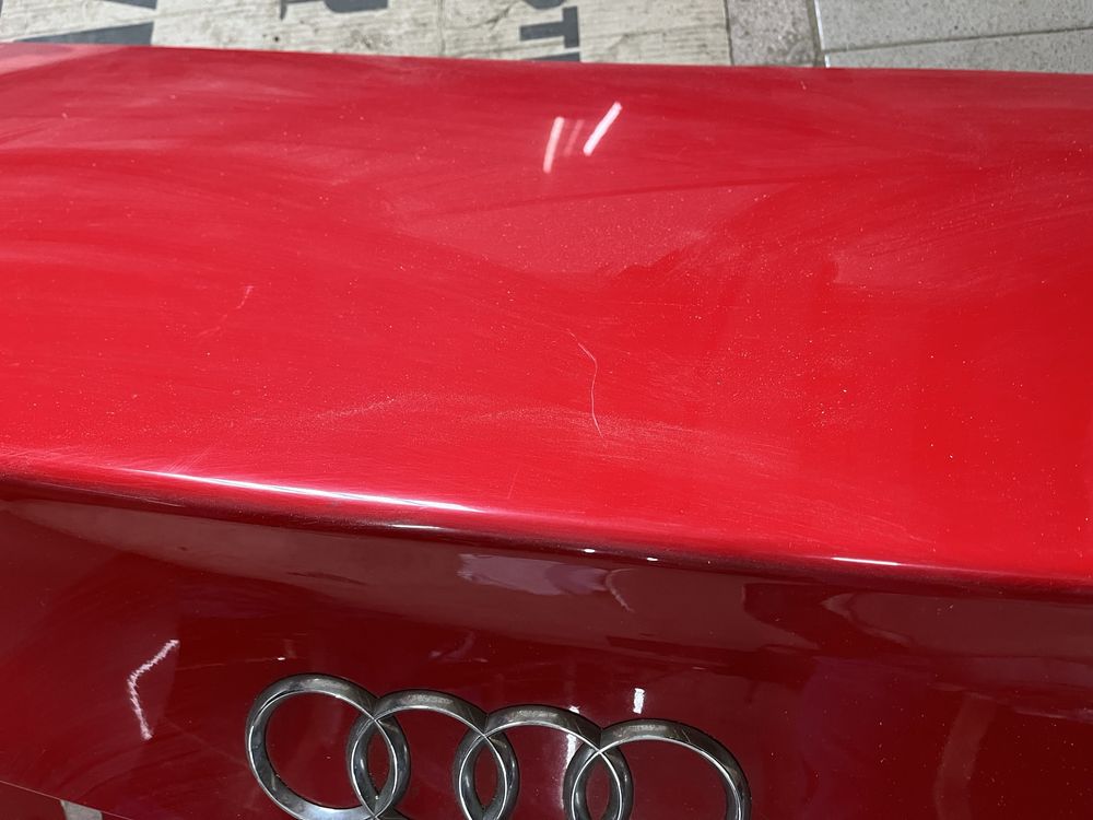 Кришка багажника Audi A4 B8 седан Ляда LY3J