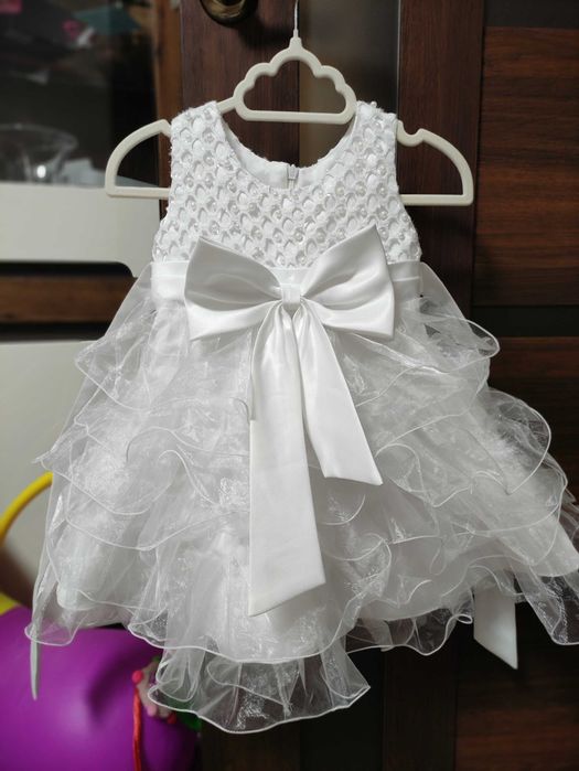 Сукня на дівчинку