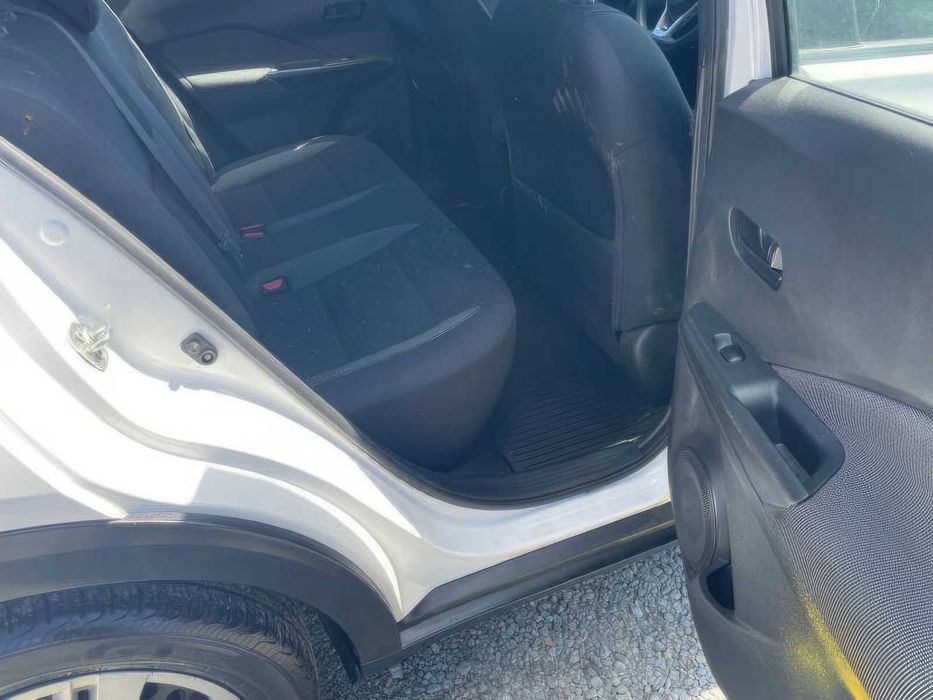 Nissan Kicks S      2019