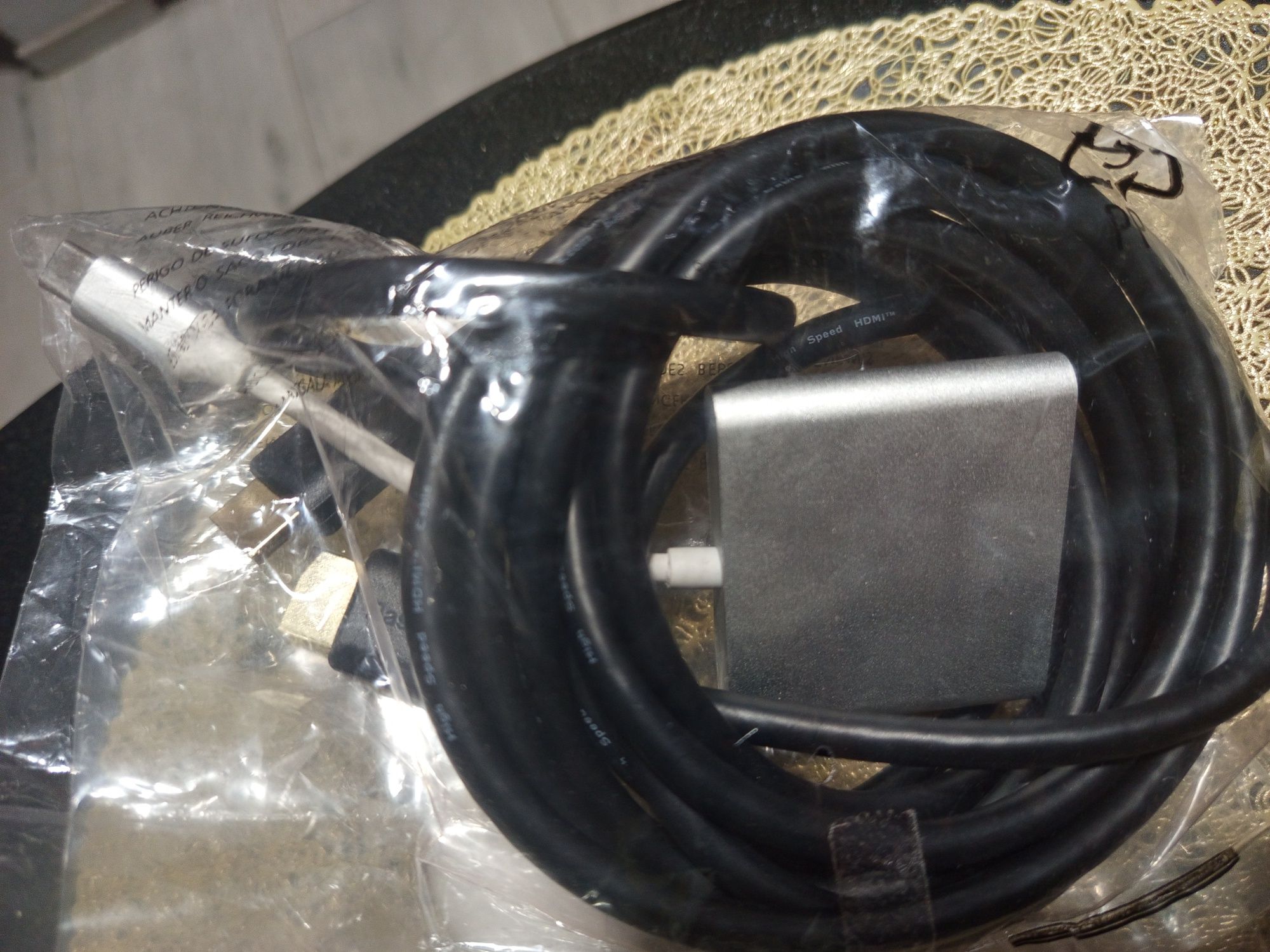 Kabel HDMI z adapterem