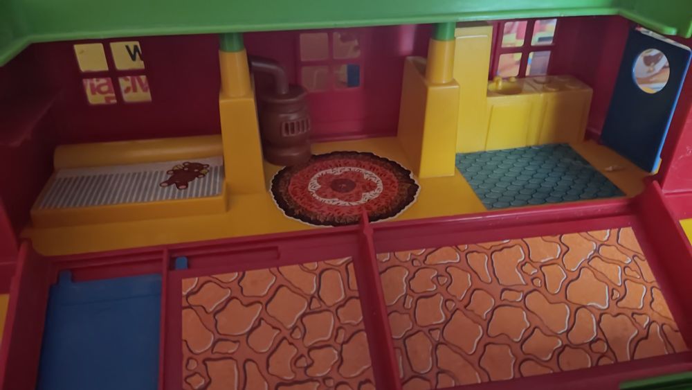 Продам винтажную коллекционную железную дорогу 1975 г