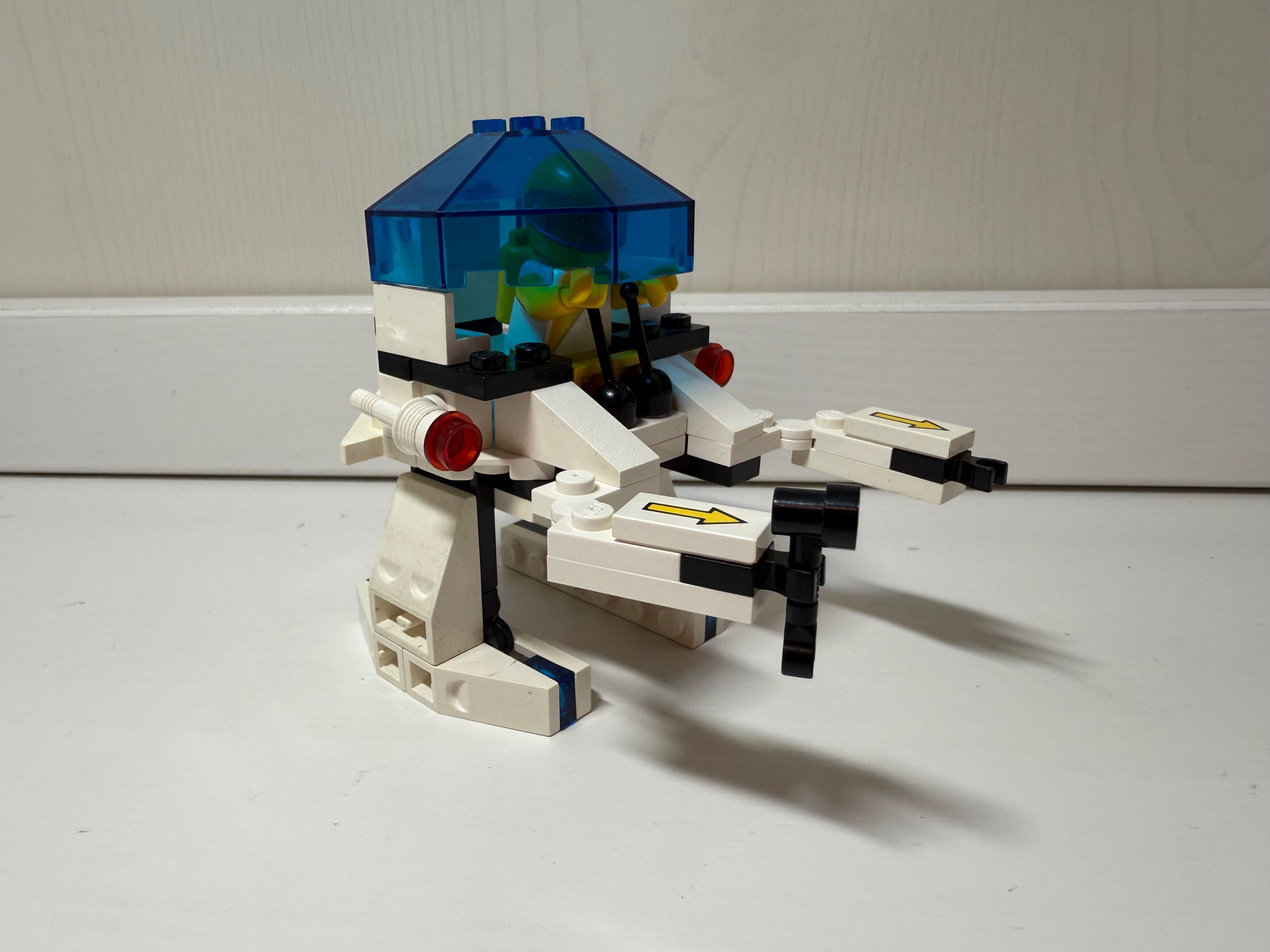 LEGO space; zestaw 6848 Strategic Pursuer