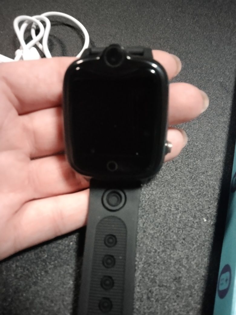 Nowy czarny zegarek Smartwatch dziecięcy Kesasohe