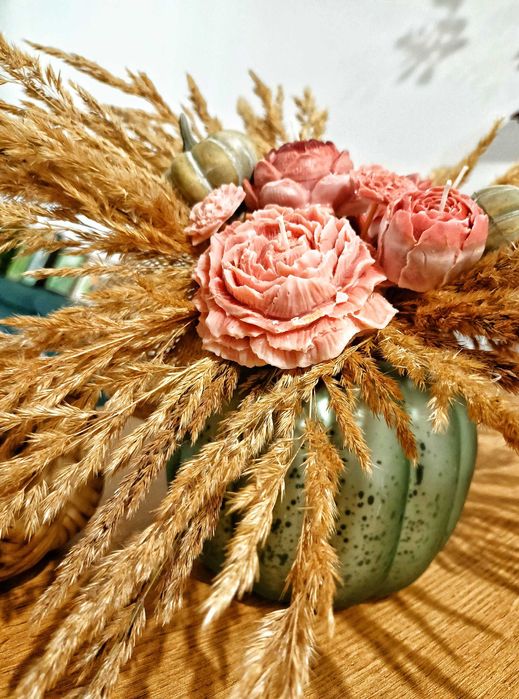 Jesienny stroik z dynią i świecami sojowymi handmade