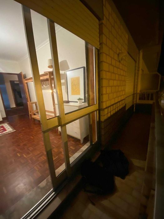 Alugo QUARTO (otima luz) Matosinhos (ao Hospital Pedro Hispano)