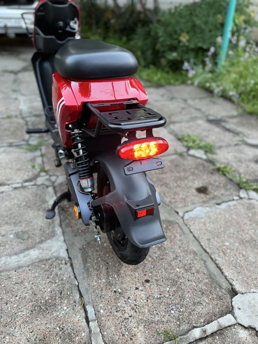 Електро скутер Forte RZ500