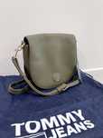 Tommy Hilfiger saddle bag listonoszka crossbody khaki/oliwkowy