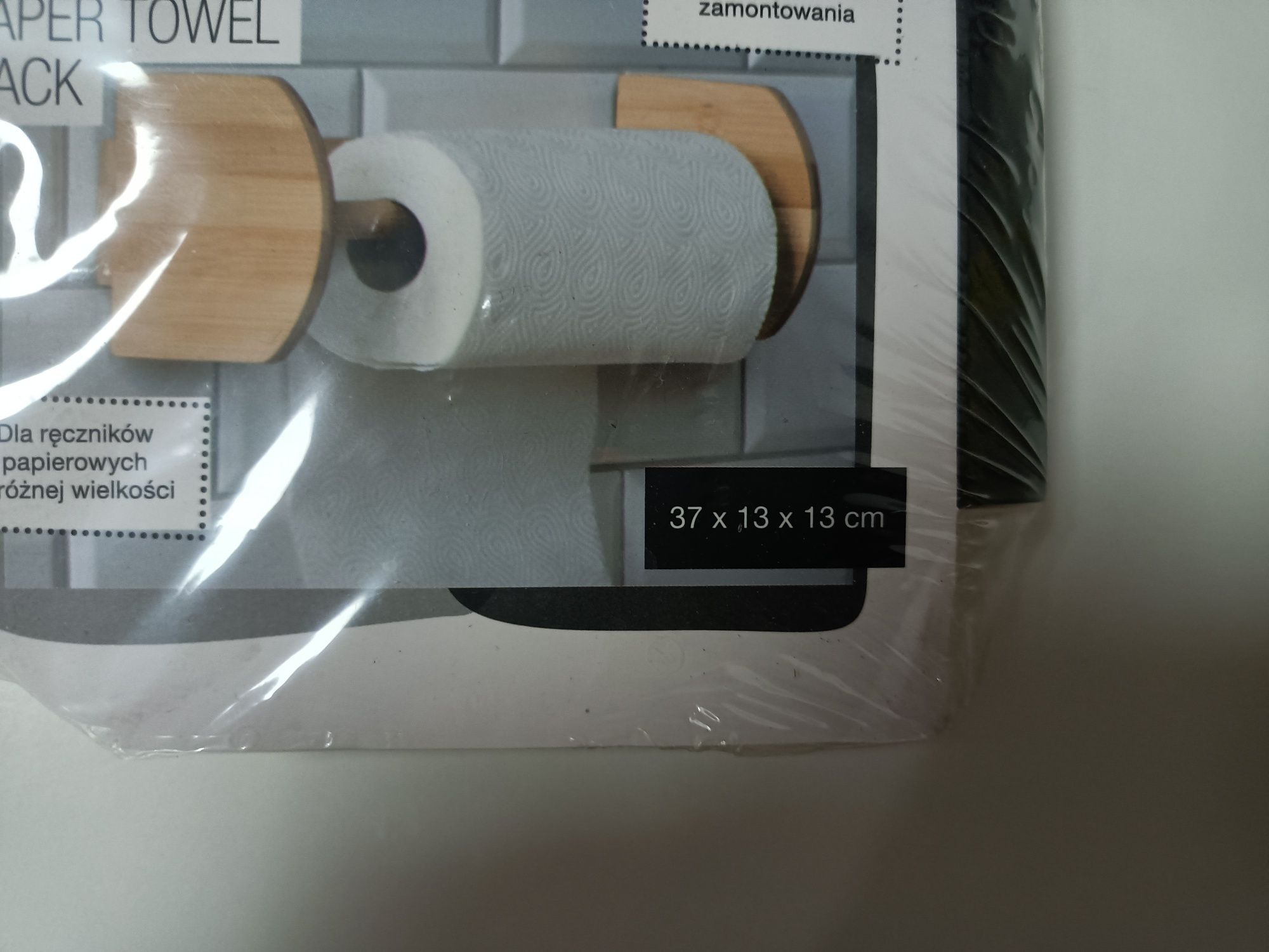 Wieszak na ręcznik papierowy
