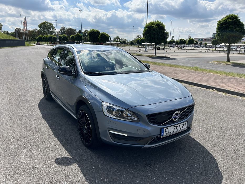 Volvo v60 Cross Country 2.0b 4x4