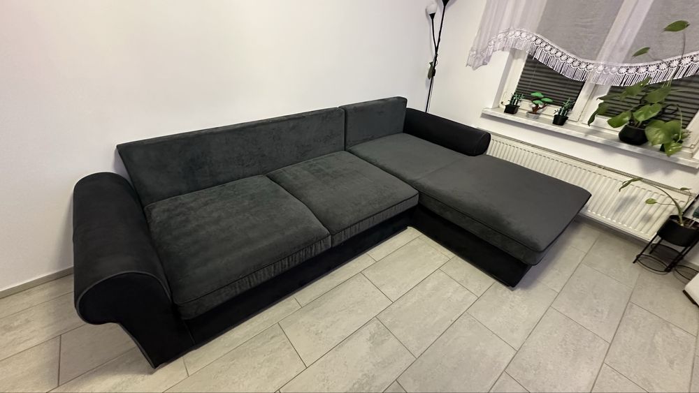 Rogówka z funkcją spania i pojemnikiem na pościel – 300x187 cm
