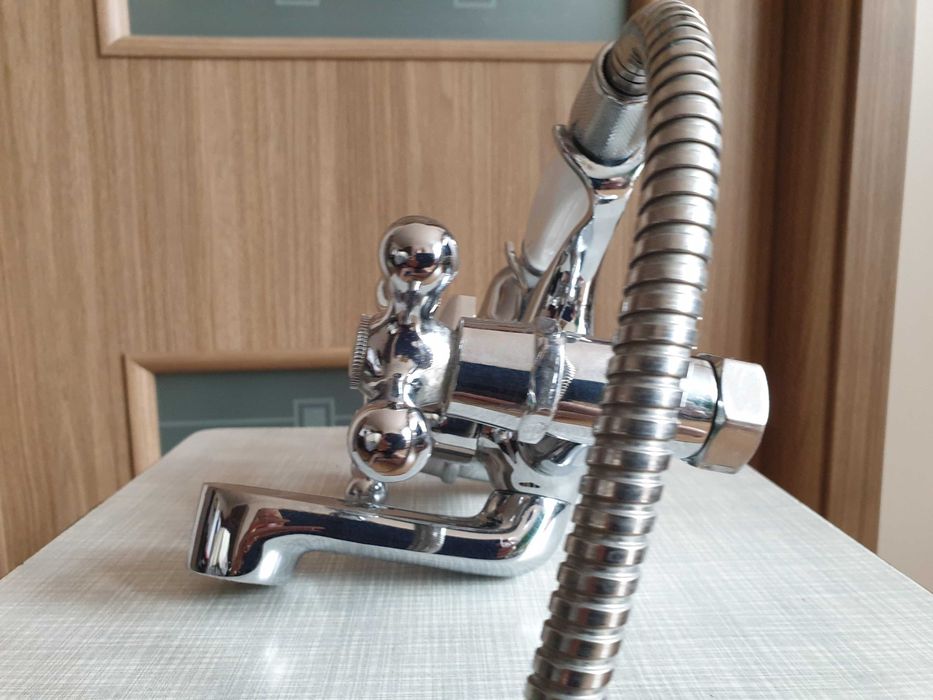 Bateria wannowa Invena Roma chrom z natryskiem