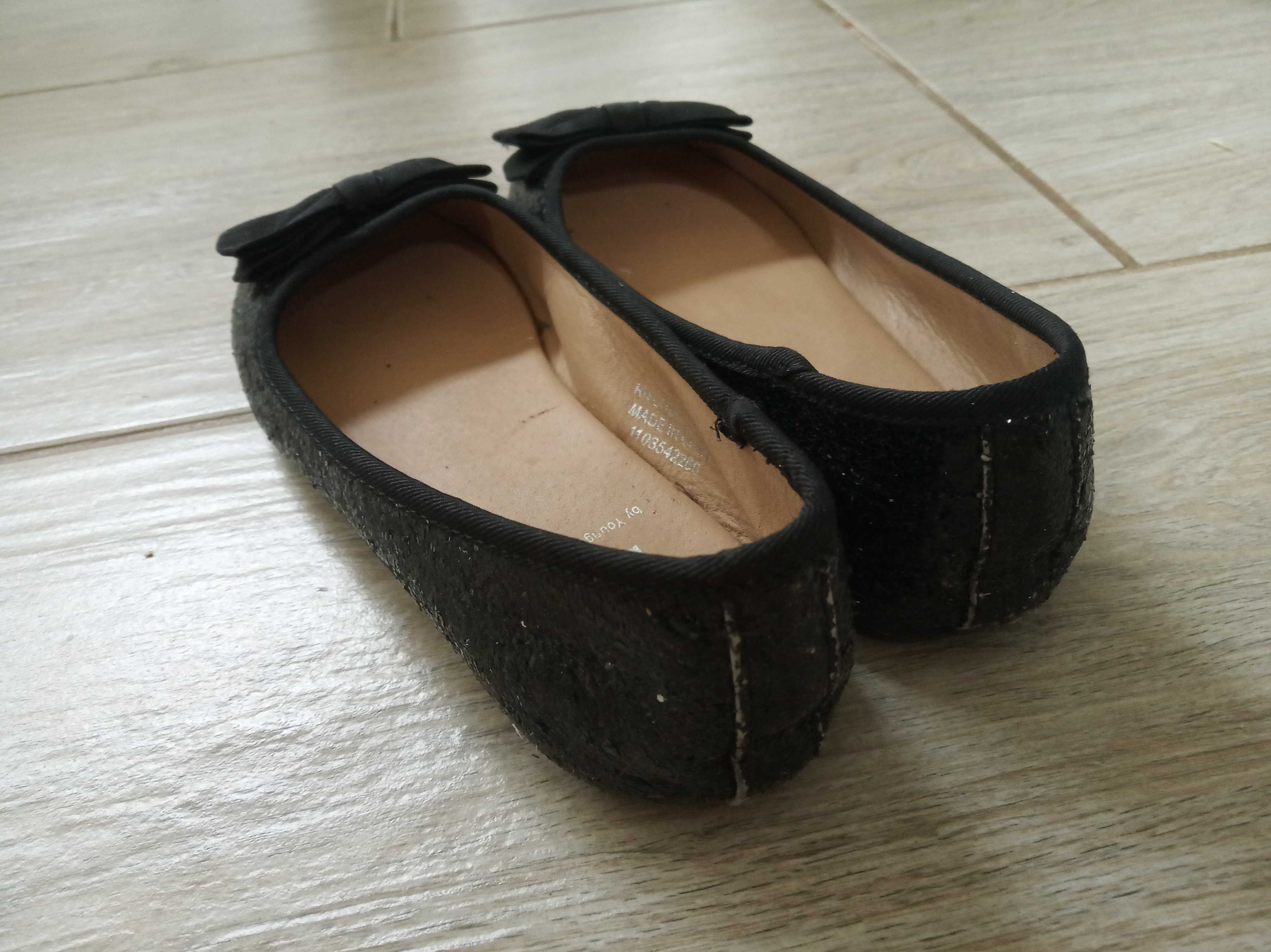 buty, buciki, pantofelki , balerinki czarne r.33/34