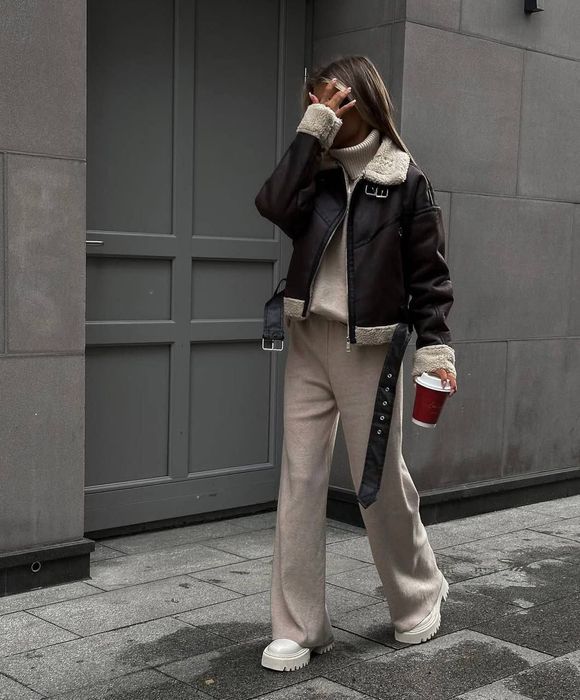 Дубленка шоколадная укороченная Зара