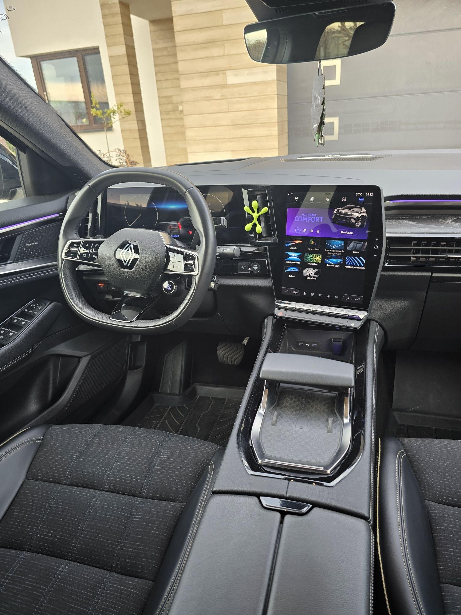 Renault Austral iconic mild hybryd 160 auto. Full Led Matrix vision