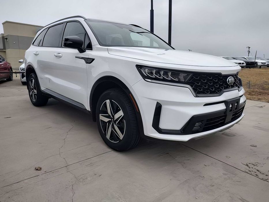 Kia Sorento      2021