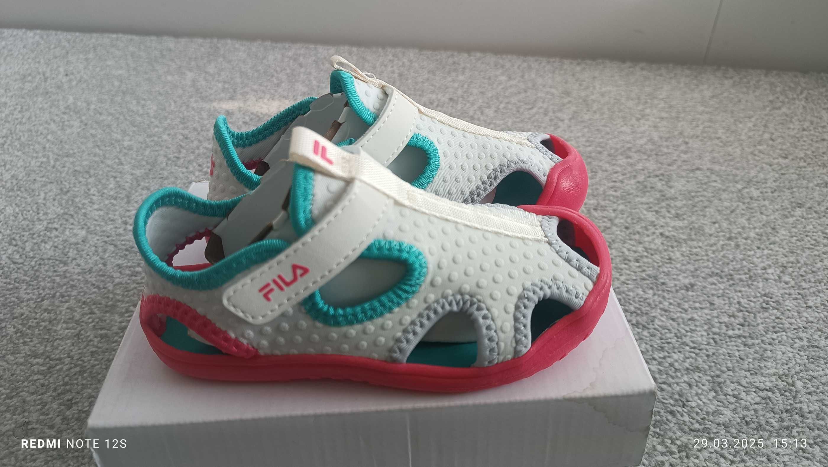 Sandałki Fila Aqua NOWE r.26