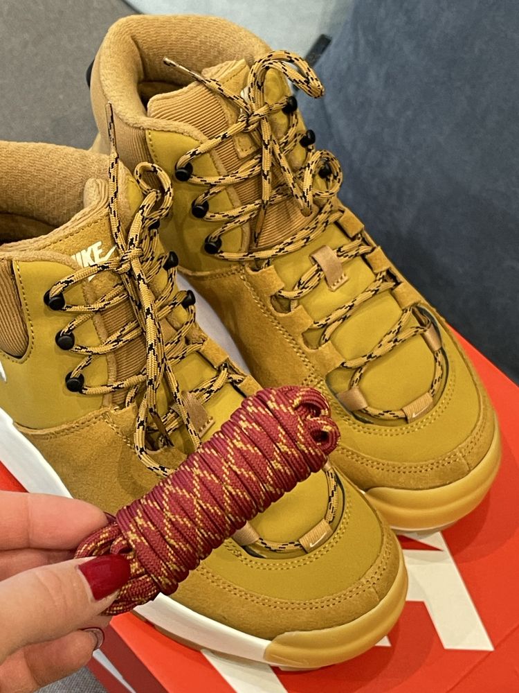 Черевики NIKE Classic city boot