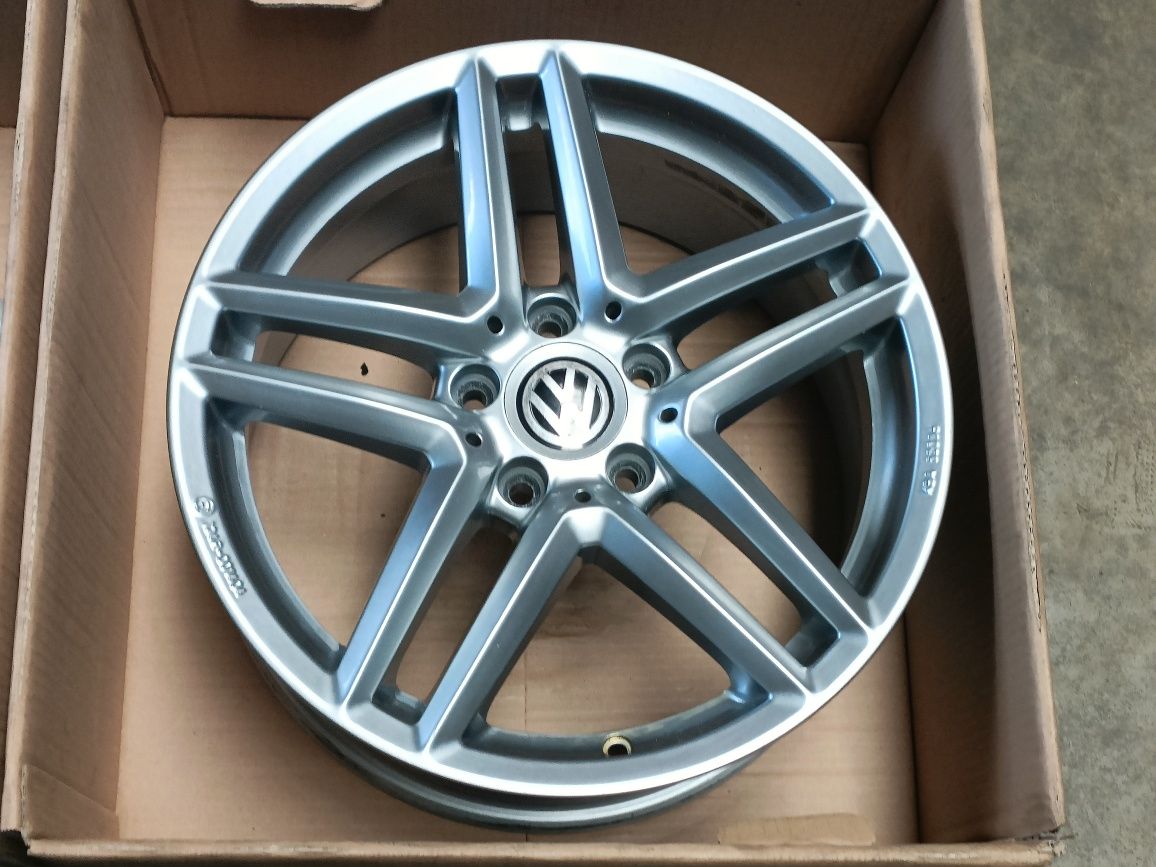 Alufelgi Felgi VW 17 cali 5x112 Passat CC Touran T-Roc Caddy Scirocco