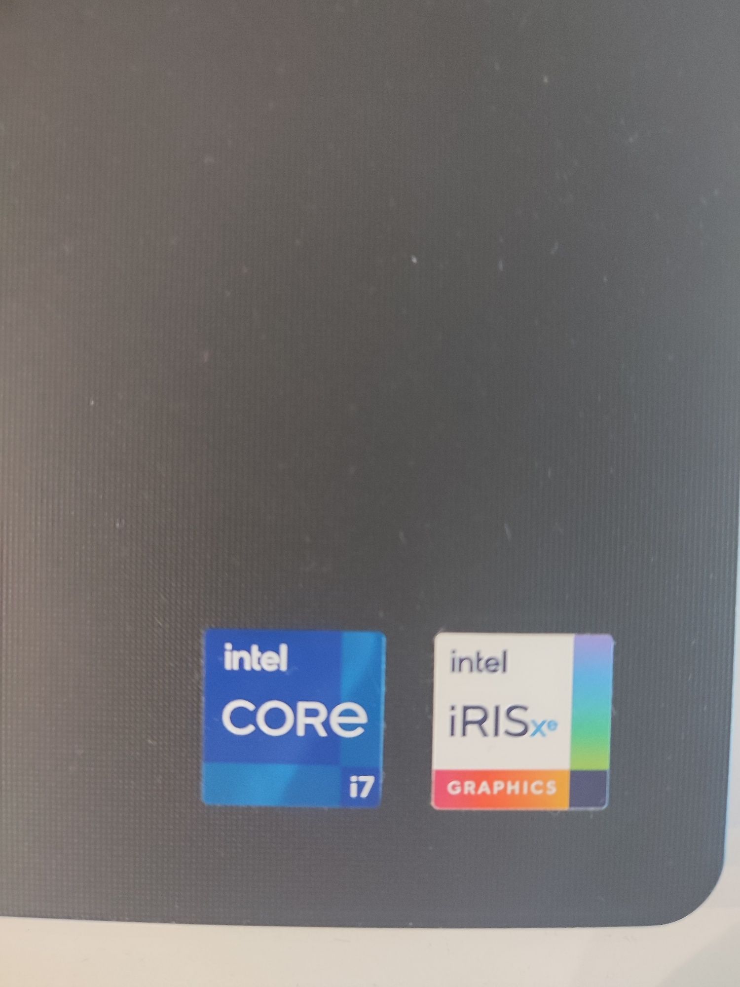 Dell Vostro 3520 15,6" i7-1255U 16GB RAM 512GB Dysk SSD Win11 Pro