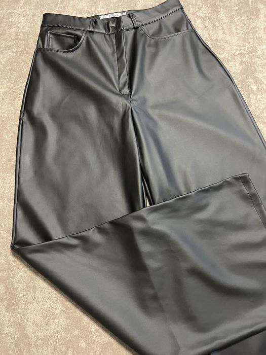 Штани Нові з еко-шкіри матові