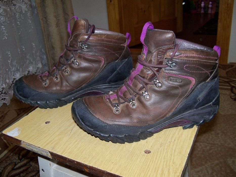Жіночі трекінгові черевики Merrell Chameleon ARC 2 Rival. 38,5. ЗСУ!