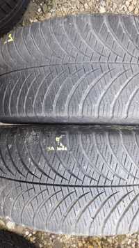 Opony Całoroczne 235/55 R17  GoodYear ladne polecam.