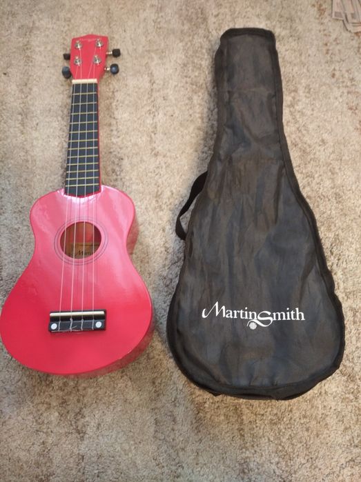 Martin Smith UK-212 ukulele, drewno naturalne