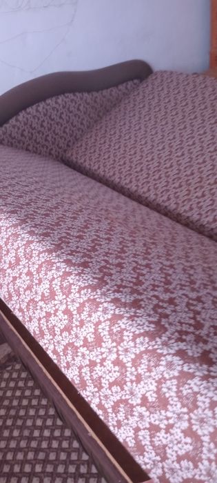 Кровать двухспальна