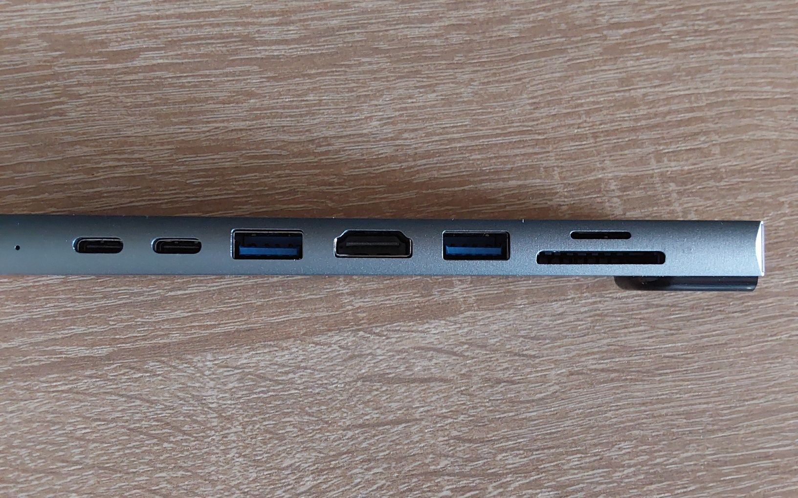 Продам док станцию type c hub 8in1