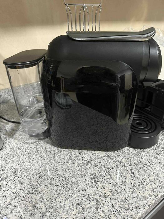 Máquina de Café Delta Q COOL EVOLUTION + Suporte de Cápsulas Incluído!