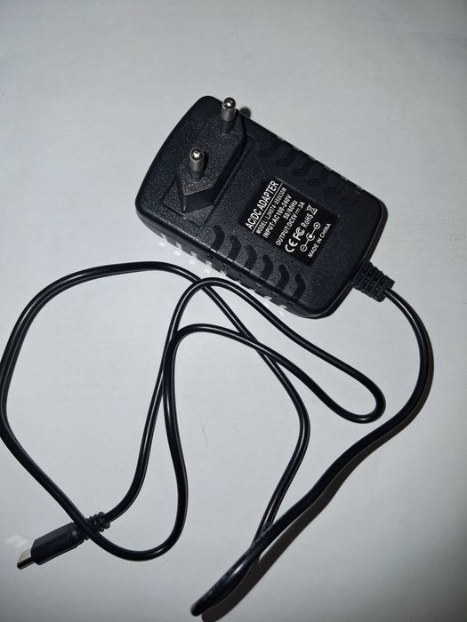 4G LTE модем Sierra Wireless EM7455 в металевому корпусі з антенами.