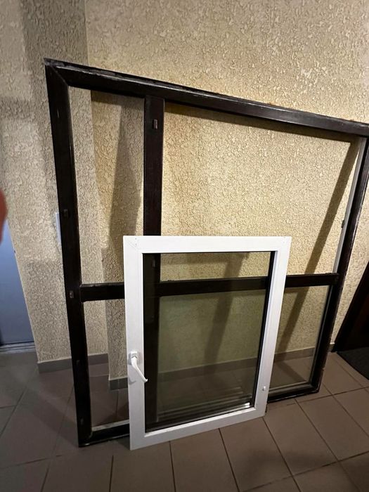 Пластикове вікно.