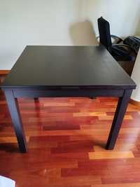 Mesa Extensível IKEA Bjursta + 4 cadeiras