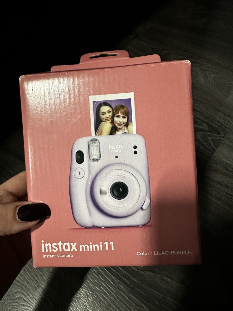 Aparat instax mini 11 + futerał