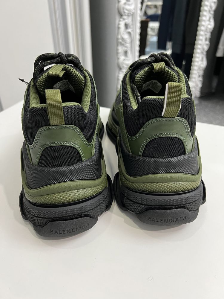 Мужские кроссовки BALENCIAGA Triple S оригинал