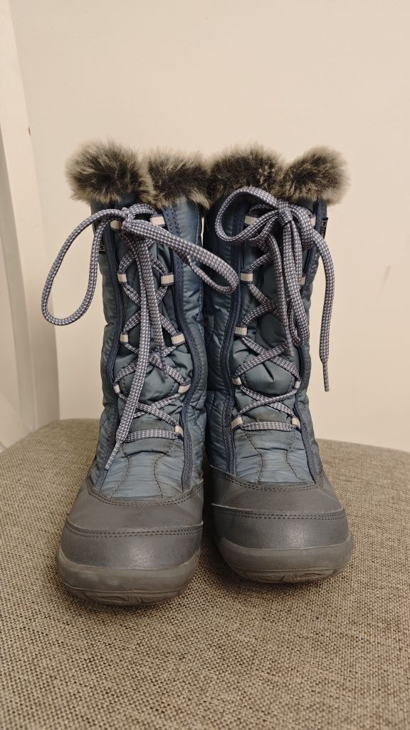Sprzedam buty zimowe, śniegowce Quechua rozm. 36 niebieskie
